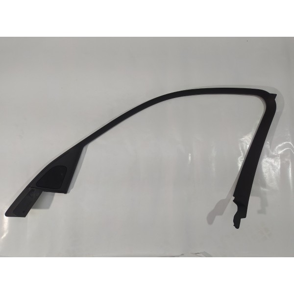 Moldura Interna Porta Dianteira Direita Bmw X1 2012 2013