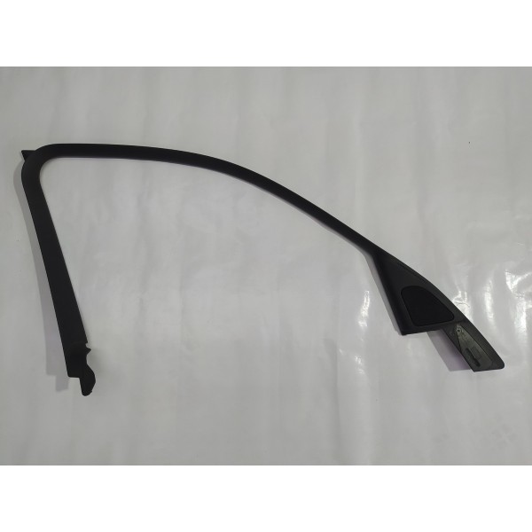 Moldura Interna Porta Dianteira Esquerda Bmw X1 2012 2013