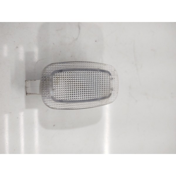 Luz Cortesia Mercedes C250 2015 A0028202101