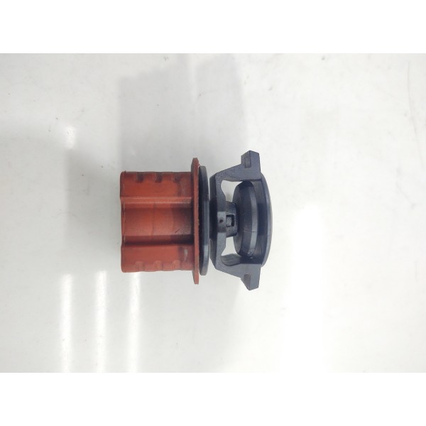 Suporte Coxim Radiador Mercedes C250 2015 A6009912595