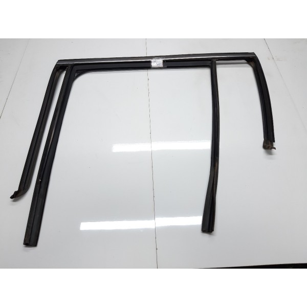 Borracha Canaleta Vidro Tras/esquerdo Bmw X3 2014/15