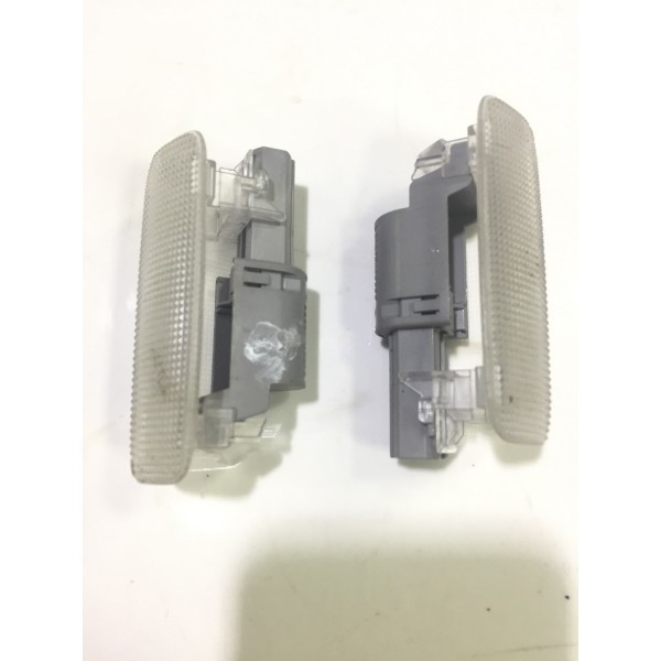 Luz De Cortesia Da Porta Toyota Hilux Sw4 Srx 2018 Unidade