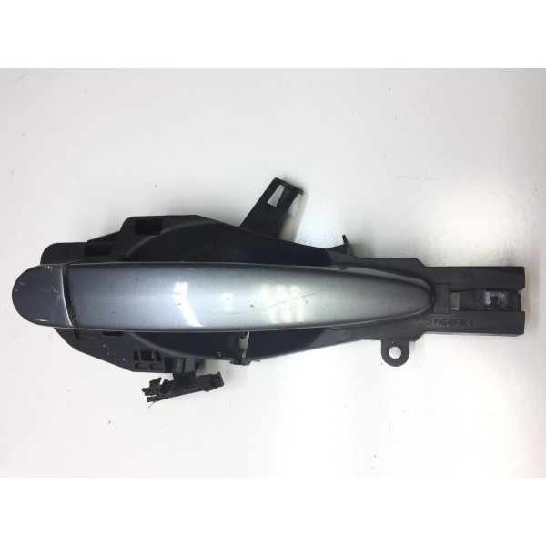 Maçaneta Externa Dianteira Direita Bmw 320i 2010