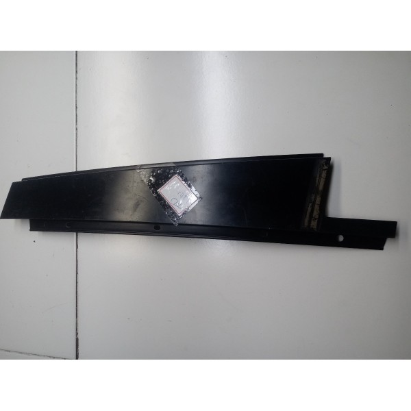 Moldura Coluna Porta Traseira Direita Bmw 320i 2010