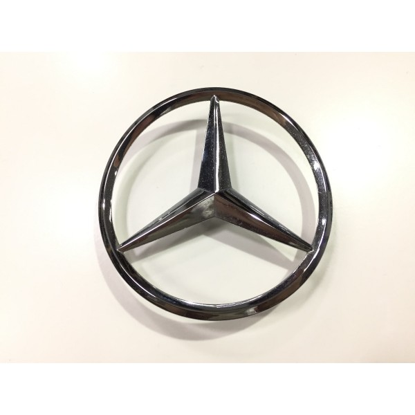 Emblema Mercedes Gla 200 2016