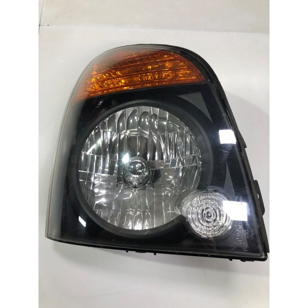 Farol Direito Hyundai Hr 2014