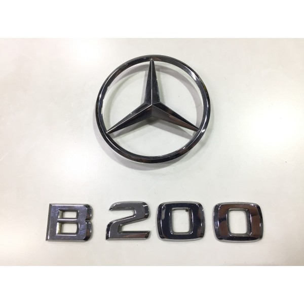 Emblema Tampa Traseira Mercedes B200 2014