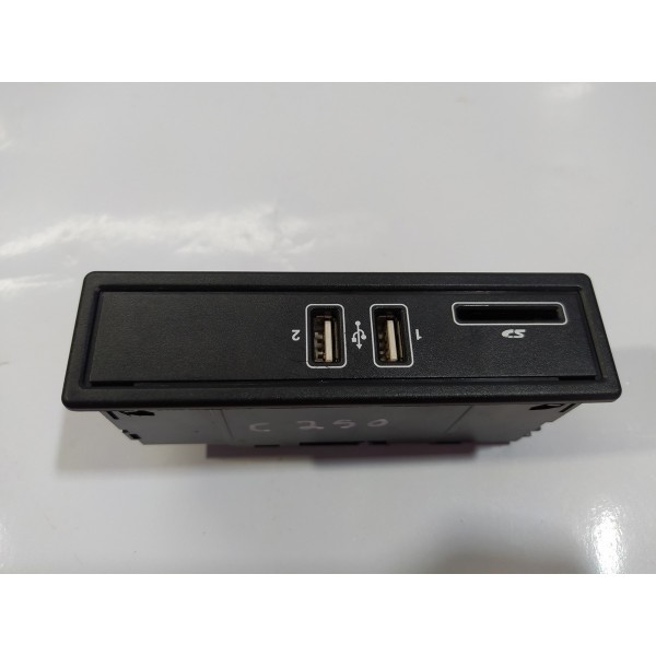 Módulo Entrada Usb Sd Mercedes Benz C250 2016 A2058200126