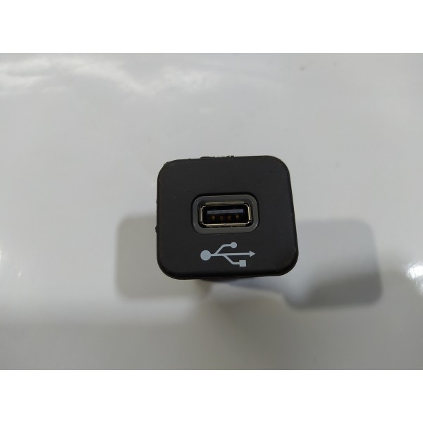 Entrada Porta Usb Jeep Compass 2019 735600659